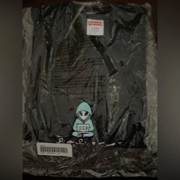 Alien Tee - Picture 5 of 5